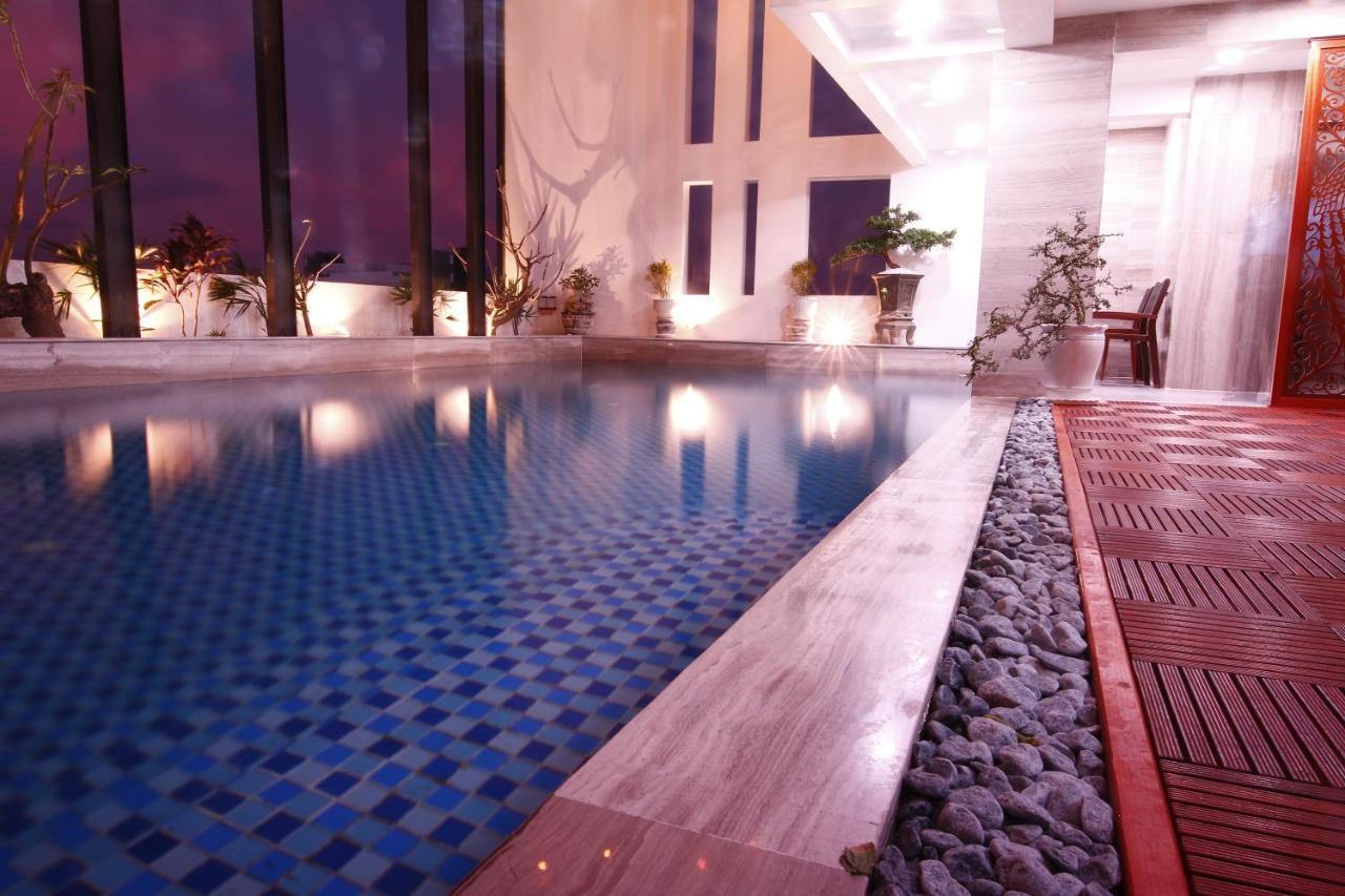 Mento Hotel Quy Nhon Esterno foto